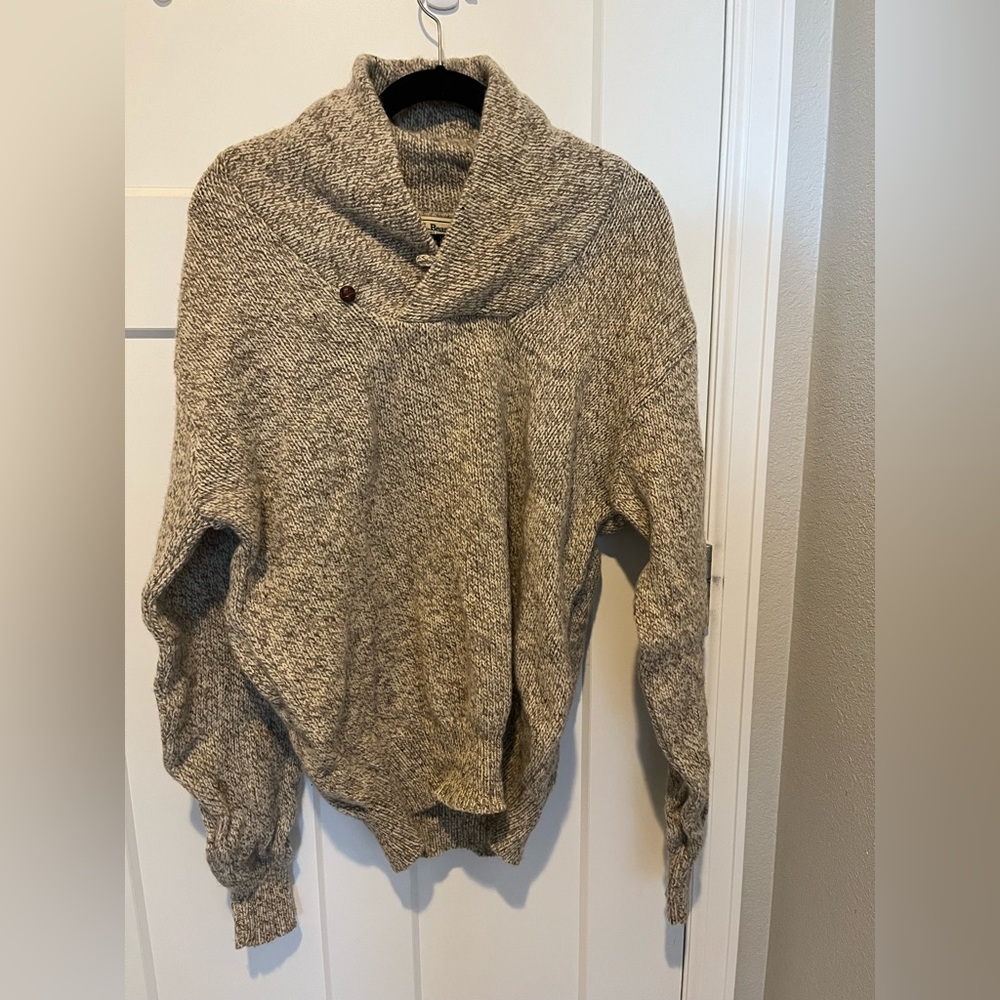 SOLD/Pullover Sweater/Wool Sweater/Vibtage Men’s/90’s Men’s/L.L.Bean